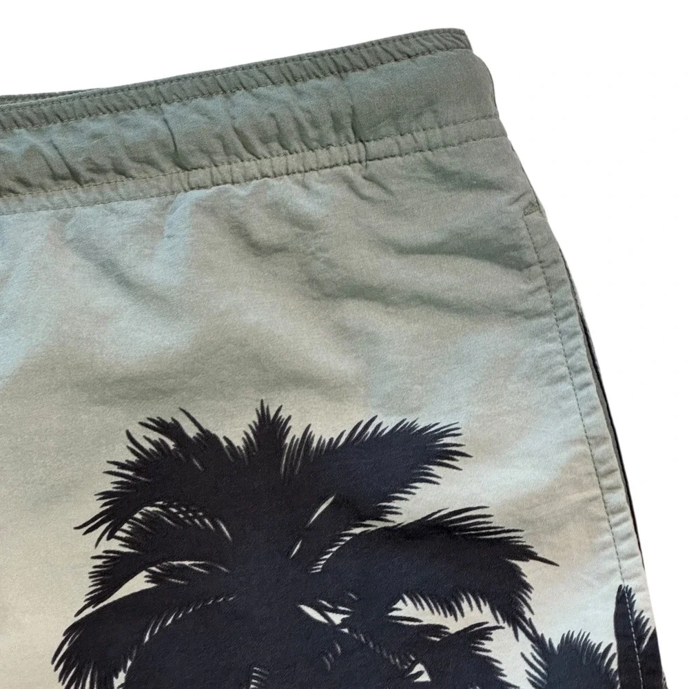 Tommy Bahama Mens LARGE‎ Palm Tree Print Swim Trunks Mesh Lined Pocket Shorts